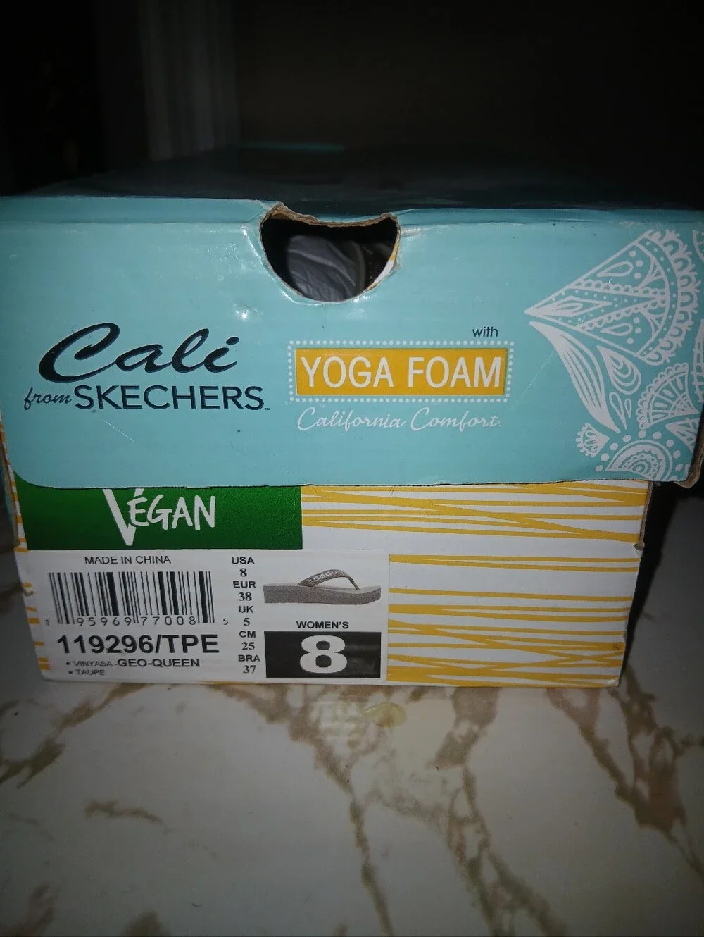 NWT Women's Vega Cali Sketchers Wedges.
